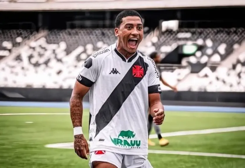 صفقات الزمالك الجديدة| الفارس الأبيض يتسلم البطاقة الدولية لخوان ألفينا والإعلان قريبًا