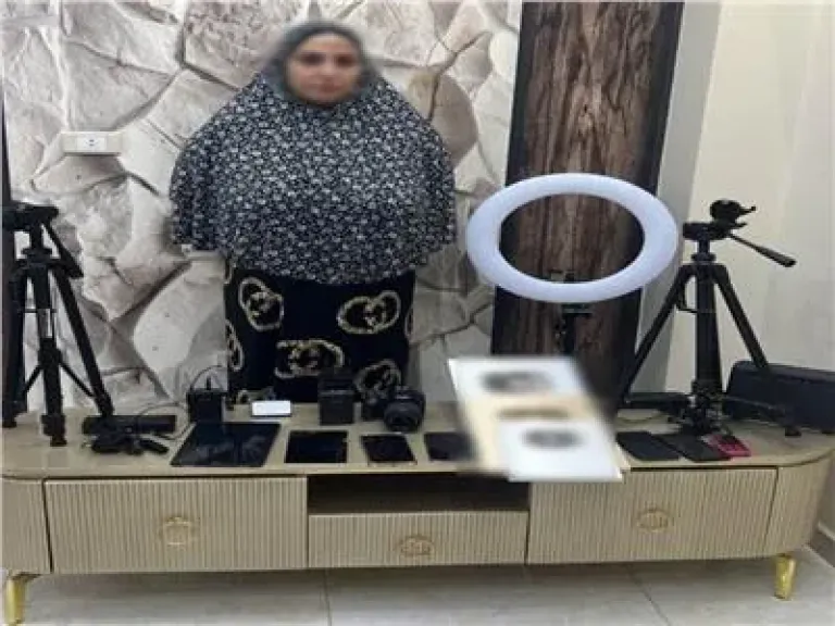 التيك توكر أم إبراهيم