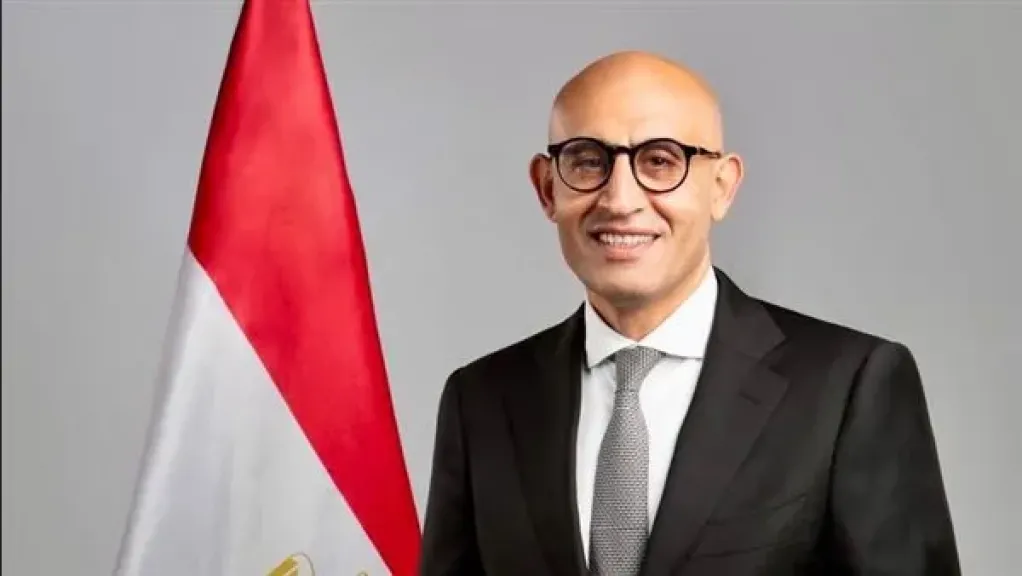 تعديل المقررات الدراسية