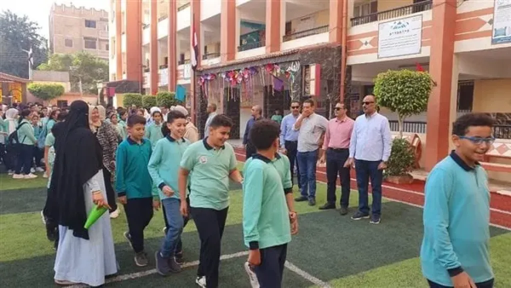 حقيقة تعطيل الدراسة