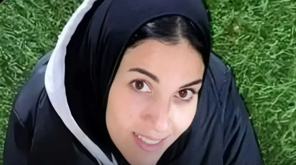 دينا علاء