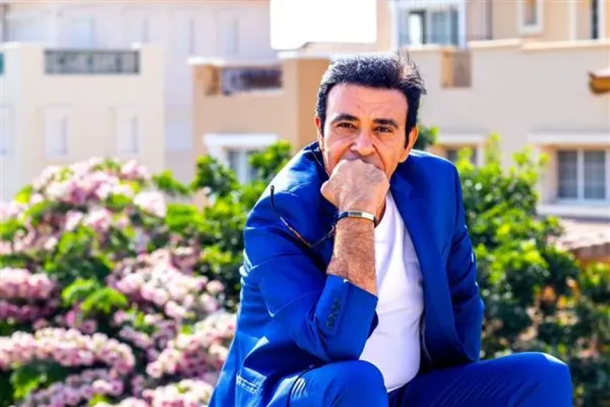 عاطف كامل