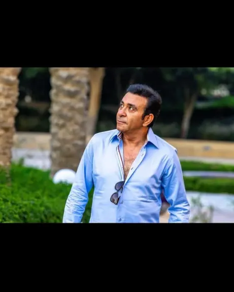 عاطف كامل