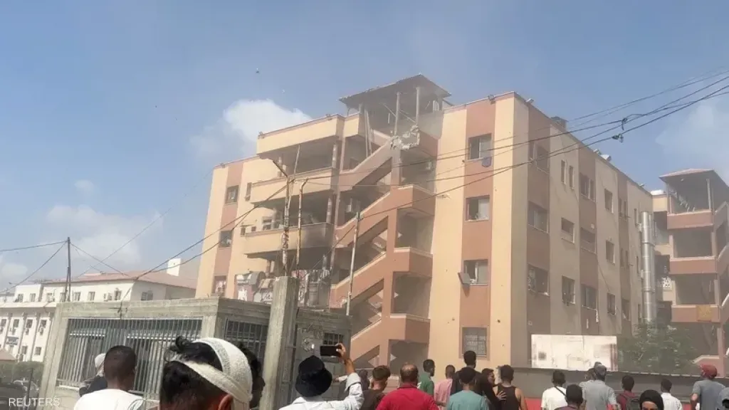 قصف اسرائيل مجمع ناصر