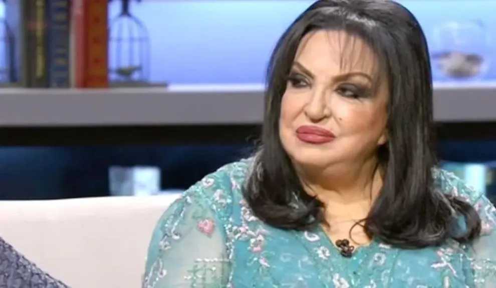 عقب انتشار شائعات وفاتها.. آخر التطورات الصحية للفنانة السورية سميرة توفيق