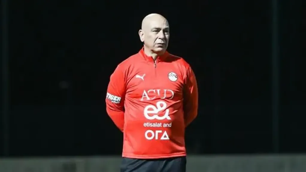 من يعوض غياب حمدي فتحي في مباراة بوركينا فاسو؟ قرار جديد من حسام حسن