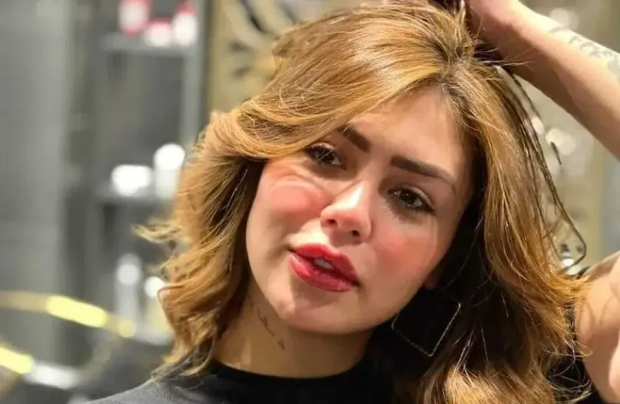 بعد انتشار هدير عبد الرازق الفيديو الثاني.... استئناف المحكمة لقضية البلوجر هدير عبد الرازق بتهمة الفسق والفجور بعد قليل