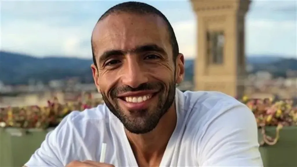 عمرو ستين