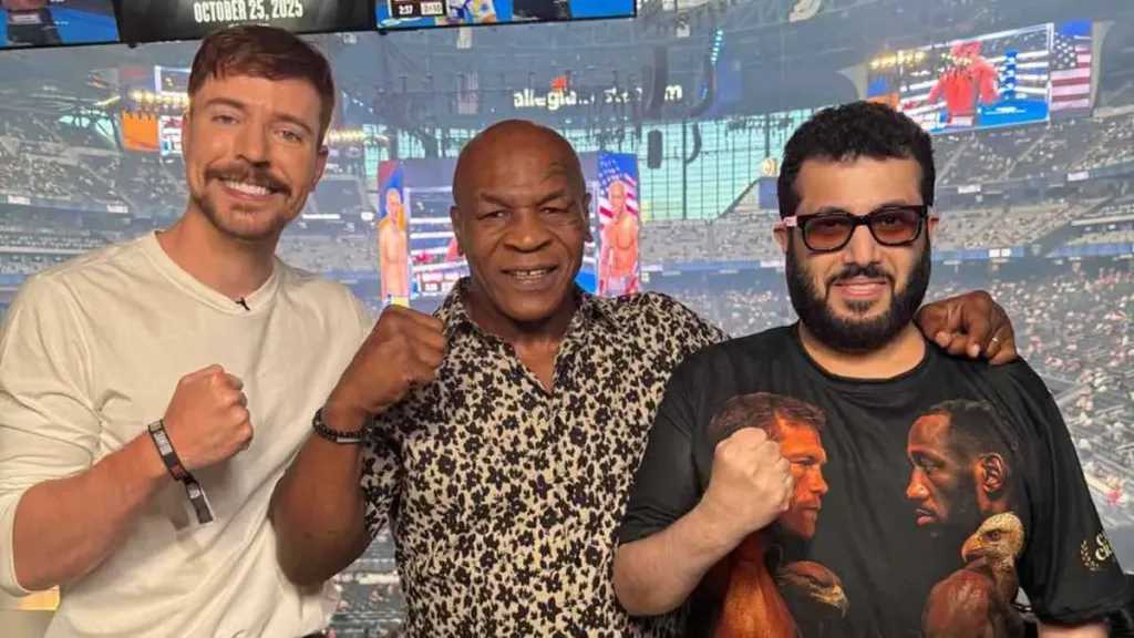 أمام أنظار تركي آل الشيخ.. تايسون يوجه لكمة قوية لمستر بيست