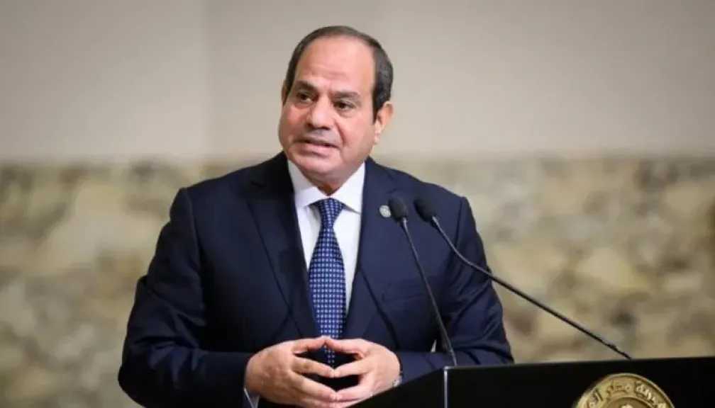 للمشاركة في القمة العربية الإسلامية.. الرئيس السيسي يتوجه إلى قطر صباح اليوم