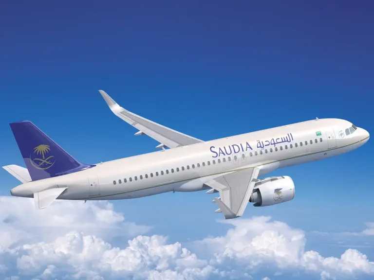 طيران السعودية يعلن فجأة وقف رحلات إلى عواصم عربية.. ما السبب؟