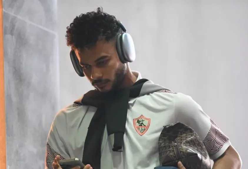 تفاصيل إصابة نبيل عماد دونجا وموقفه من مباراة الأهلي والزمالك القادمة