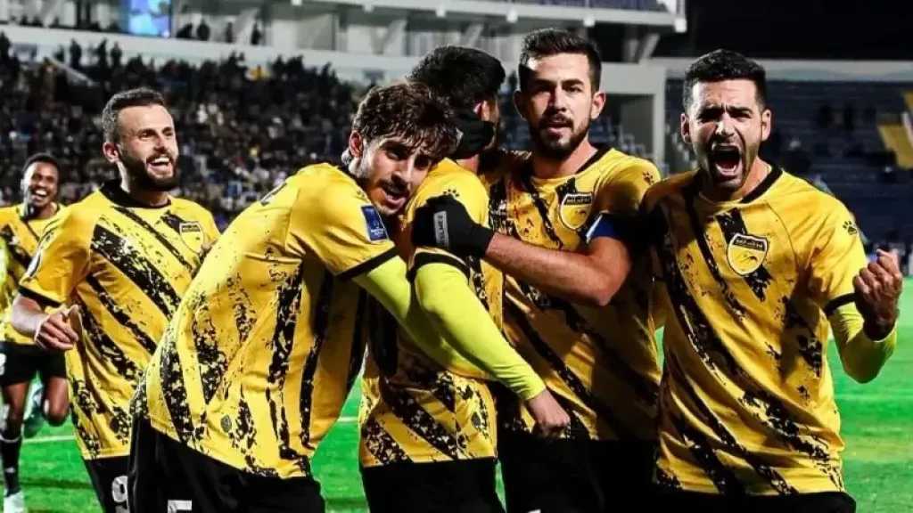 القنوات الناقلة لمباراة الحسين إربد والبقعة في الدوري الأردني 2025 وموعد اللقاء