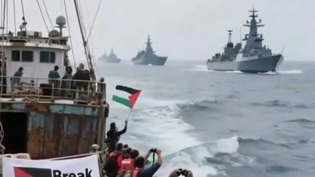 سفينة &rdquo;ميكينو&rdquo; تصل قرب غزة وسط تصاعد التوتر بين أسطول الصمود وإسرائيل