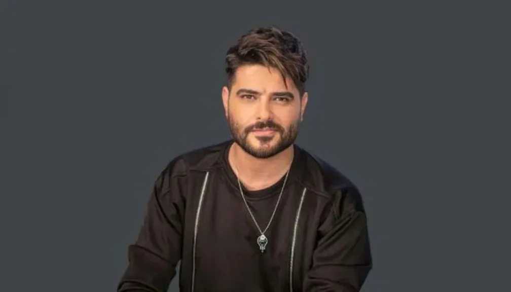 شاهد كيف غير ناصيف زيتون قصة شعره.. أول تعليق من زوجته