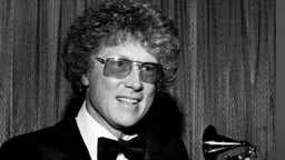 رحيل الملحن الأمريكي إيان فريبيرن...