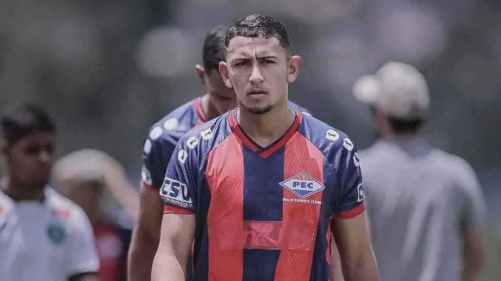 في حادث مأساوي.. وفاة اللاعب البرازيلي الشاب &rdquo;أنتوني يلانو&rdquo; بعد اصطدامه ببقرة