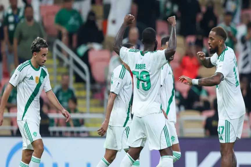 رابط مباشر الأسطورة.. بث مباشر مشاهدة مباراة الأهلي والباطن يلا شوت بلس بجودة فائقة hd كأس الملك 2025 شوط ثاني الآن