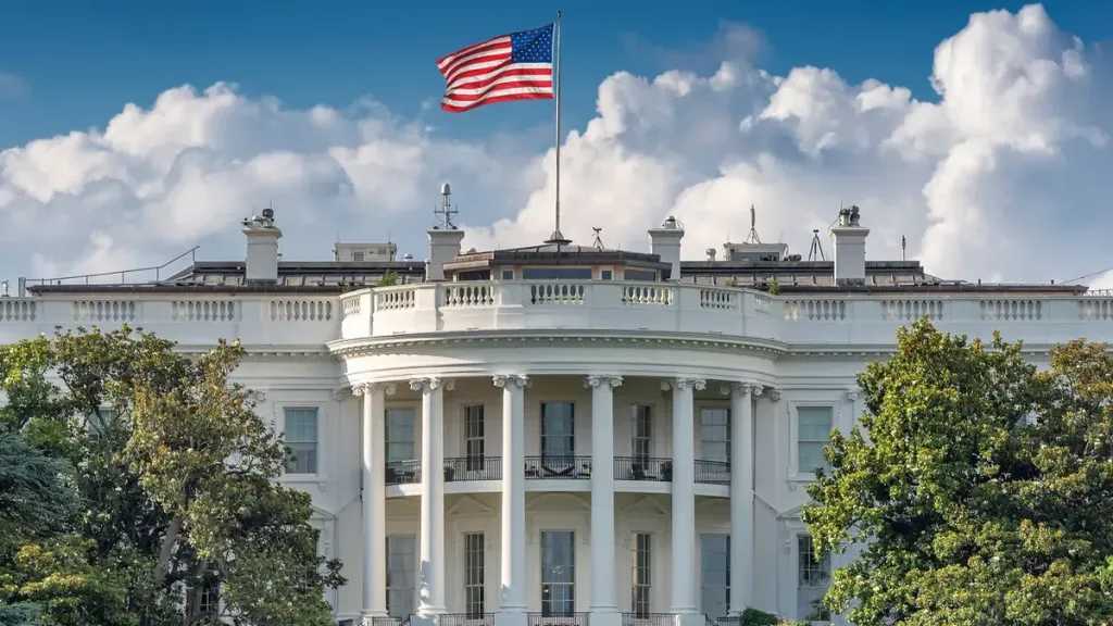 بسبب الإغلاق الحكومي.. البيت الأبيض يستعين بهذا المسلسل.. ما القصة؟