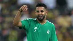 بقيادة رياض محرز.. تشكيل الأهلي...