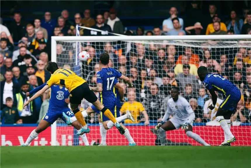 القنوات الناقلة لمباراة تشيلسي ضد وولفرهامبتون في الدوري الإنجليزي الممتاز اليوم