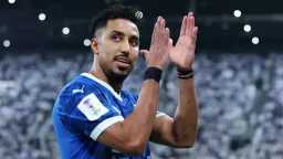 سالم الدوسري ينافس على جائزة...