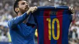 برشلونة يستعيد ذكريات ظهور ميسي...