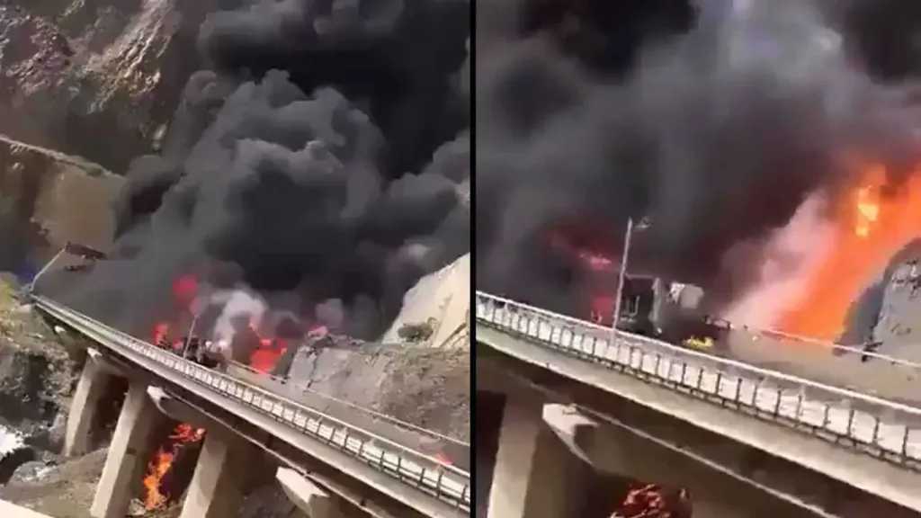 حادث تصادم مروع على طريق المدينة المنورة - مكة.. والسلطات تعلن عن مصرع 42 معتمرًا هنديًا