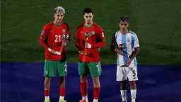 توزيع جوائز الكاف: عثمان معما...