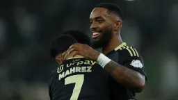 أزمة داخل الأهلي السعودي بسبب...