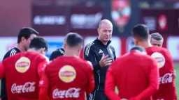 إصابات الأهلي أمام الجيش الملكي:...