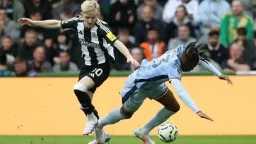 القنوات الناقلة لمباراة توتنهام ضد...