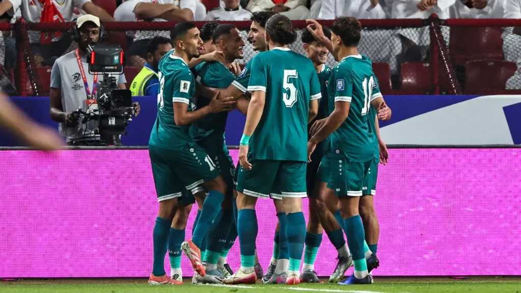 أسود الرافدين ضد غواصي اللؤلؤ... موعد مباراة العراق ضد البحرين في كأس العرب 2025