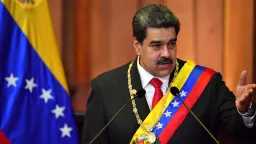 في رسالة تحدي لواشنطن.. حضور...