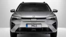 سعر MG5 في الإمارات: العائلة...