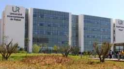 بمشاركة 14 فريقًا من الطلبة.....