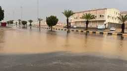 عاجل ينبع الآن: أمطار غزيرة...