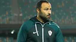 هل يهدد بالرحيل؟ أحمد عبد...