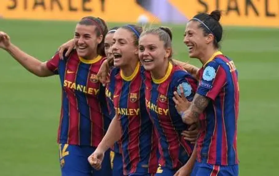 البارسا ضد الـ psg مجانًا.. القنوات الناقلة لمباراة برشلونة للسيدات ضد باريس سان جيرمان للسيدات