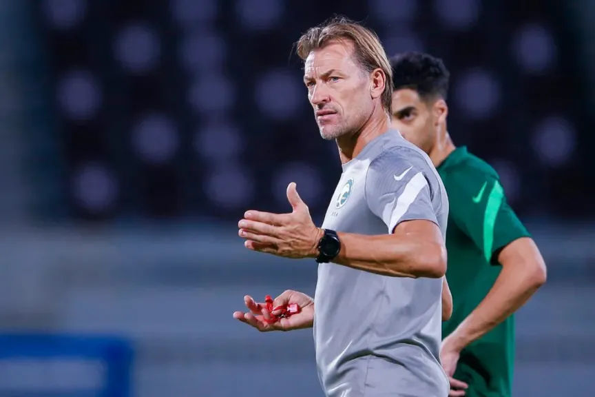 سأكمل مهمتي ولدى عقد.. هيرفي رينارد يرد على أنباء إقالته من تدريب منتخب السعودية رسميًا