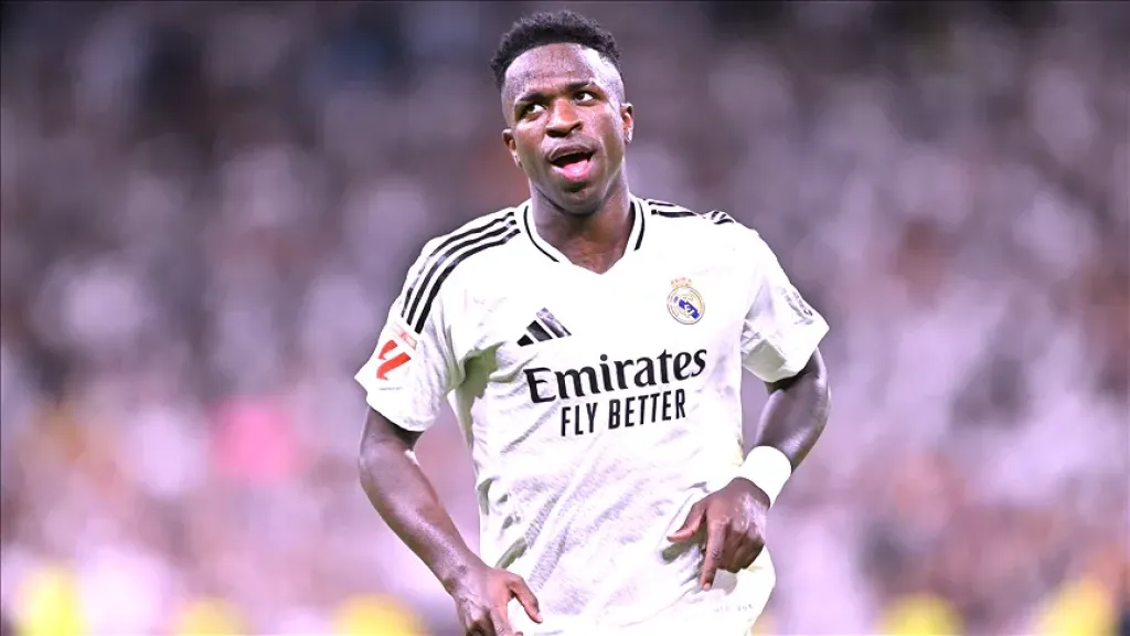 ”لدينا ما يملكه الريال”.. فلامنجو يغازل فينيسيوس قبل موقعة باريس سان جيرمان