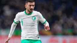 صفقة الموسم.. هل ينتقل عبد...