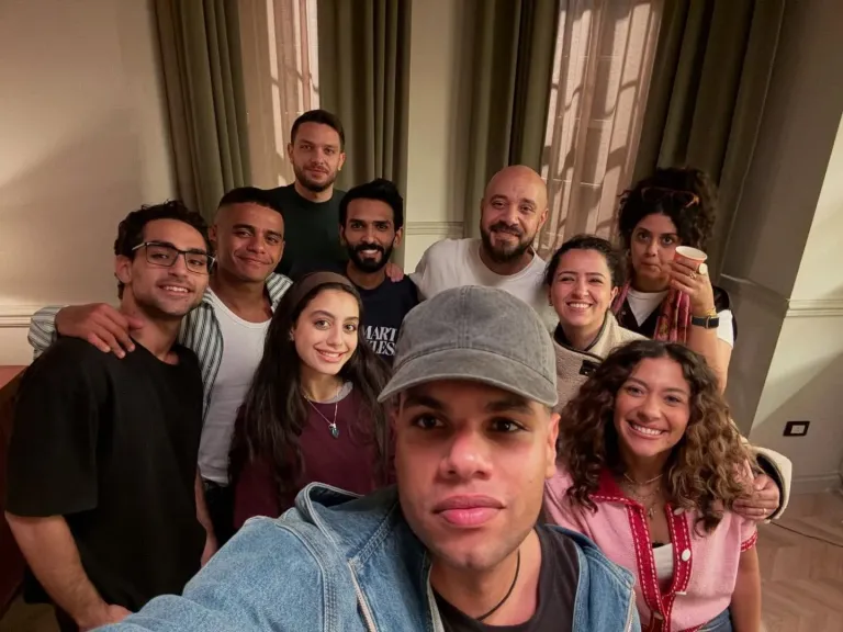 بعد عرض الحلقة 10..  كيفية مشاهده مسلسل ميدتيرم تليجرام مجانًا