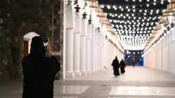 أجواء روحانية وسياحية ساحرة في...