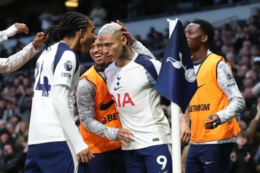 مباراة توتنهام وبرينتفورد