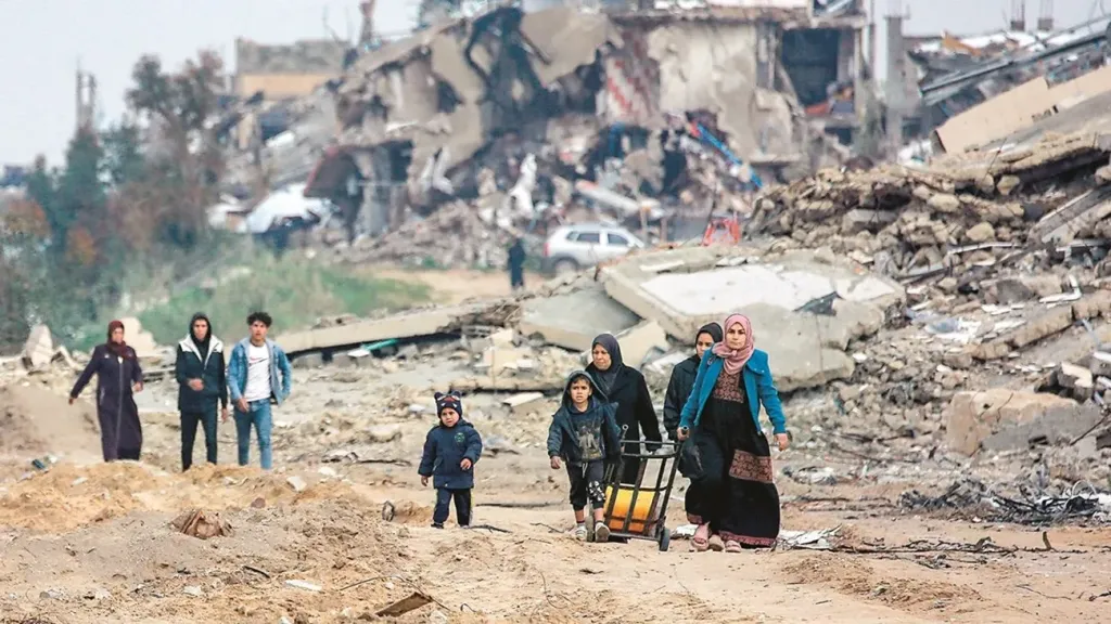 معاناة أكثر من مليون نازح.. الأوضاع الإنسانية تتفاقم في قطاع غزة