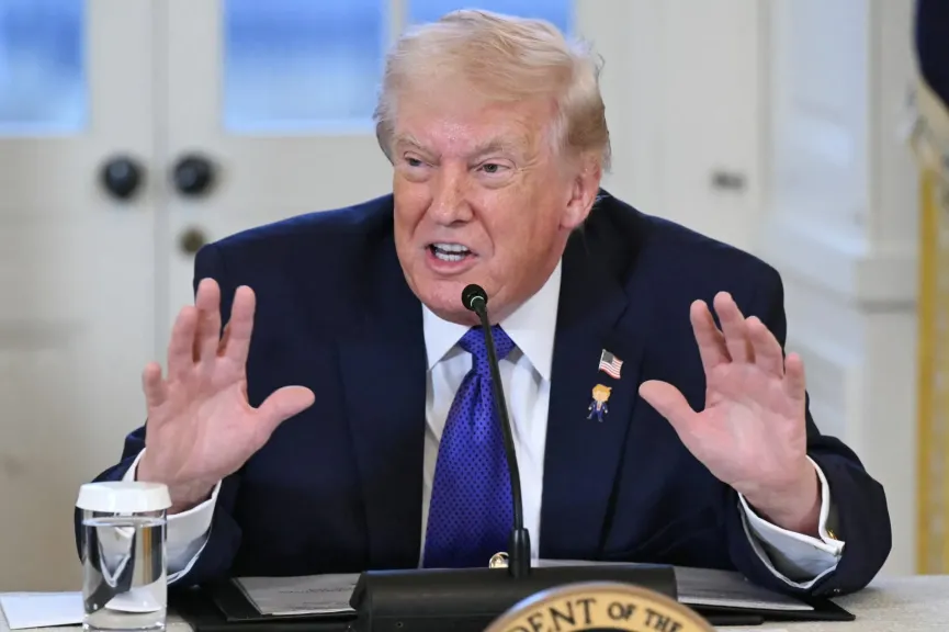 في اللحظات الأخيرة.. ترامب يوقف ضربة عسكرية ضد إيران