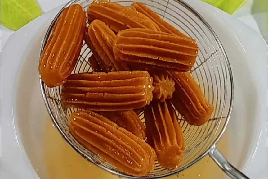 طريقة عمل بلح الشام بالصور