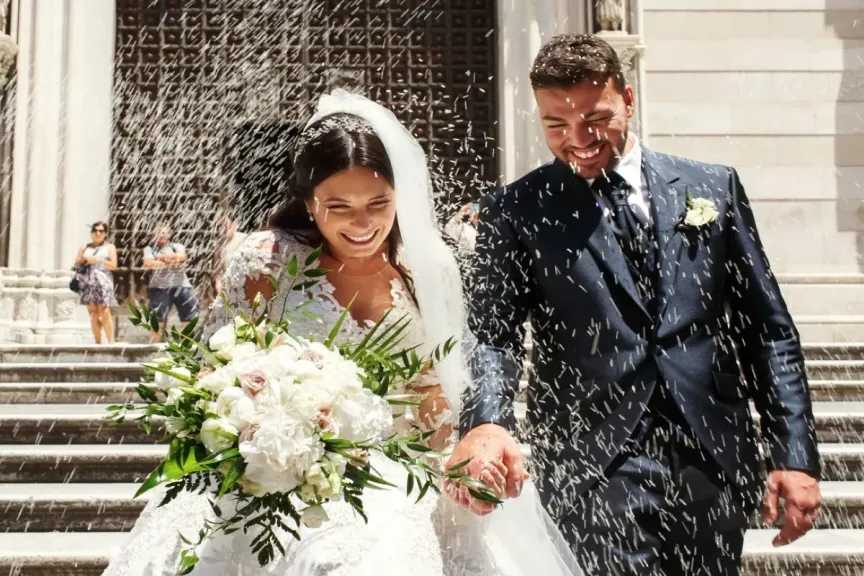 هل رأيت فرحًا في بيتك؟ اكتشف تفسير حلم الفرح في المنام للعزباء والمتزوجة والرجل