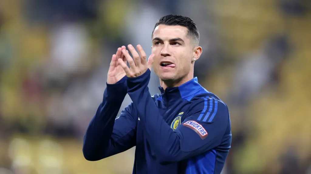 الفراج بعدم مشاركة كريستيانو رونالدو في مباراة النصر والرياض.. تعليق يثير الجدل